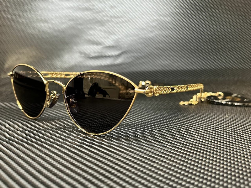 Cat Eye Sunglasses in Gold - Gucci